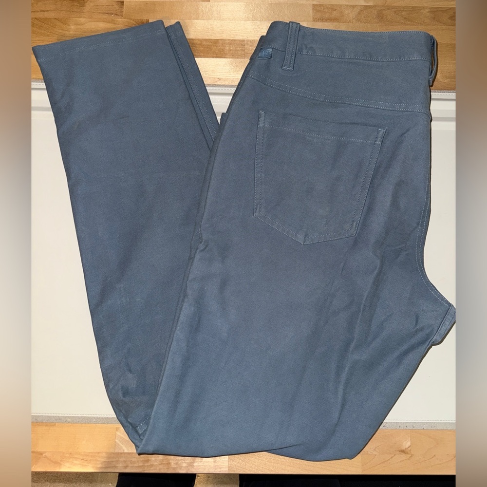 Lululemon Mens ABC Utilitech Pants. W32” L32”  Light Blue *slim fit
